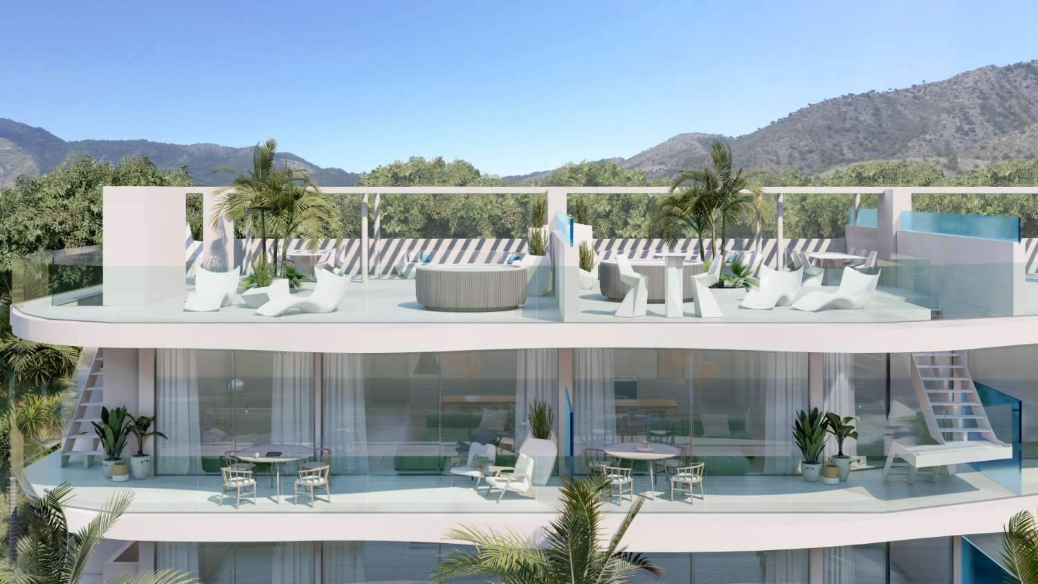 Penthouse til salgs med havutsikt og 50 m fra stranden Benalmadena Costa Málaga
