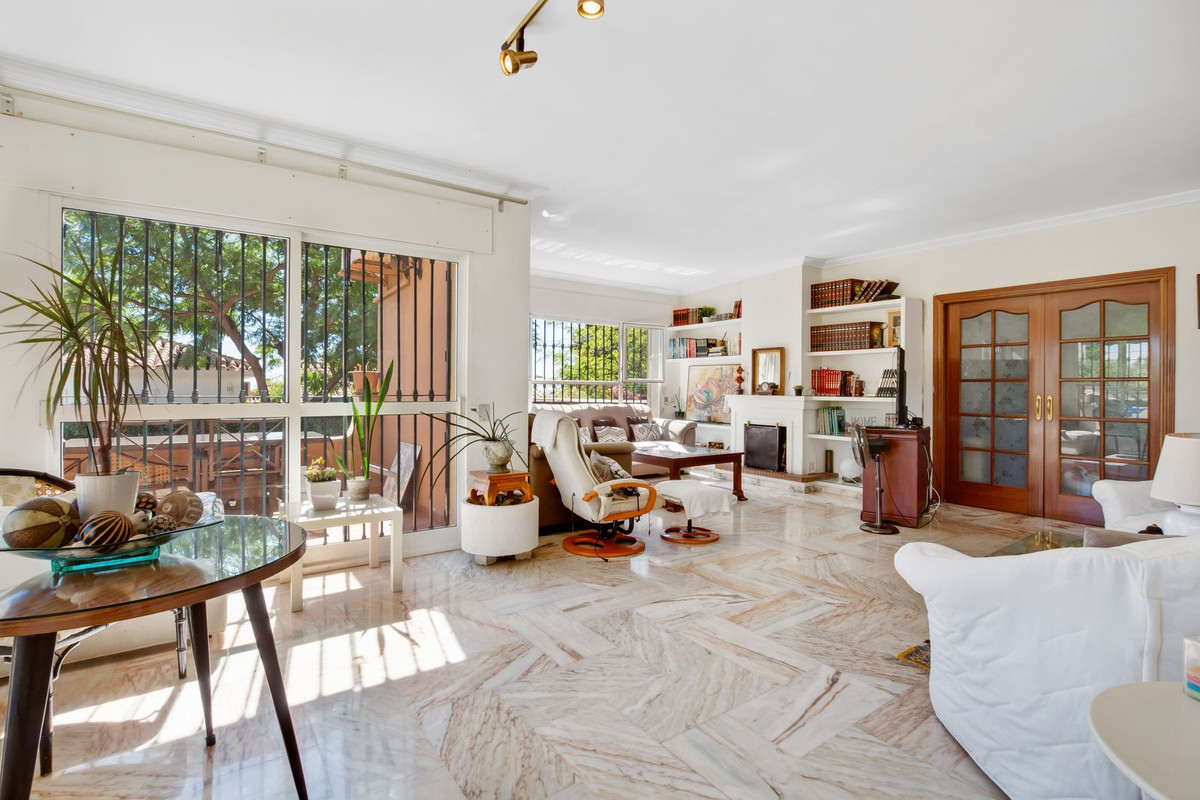 Unabhängige Villa zum Verkauf in Pinillo Torremolinos