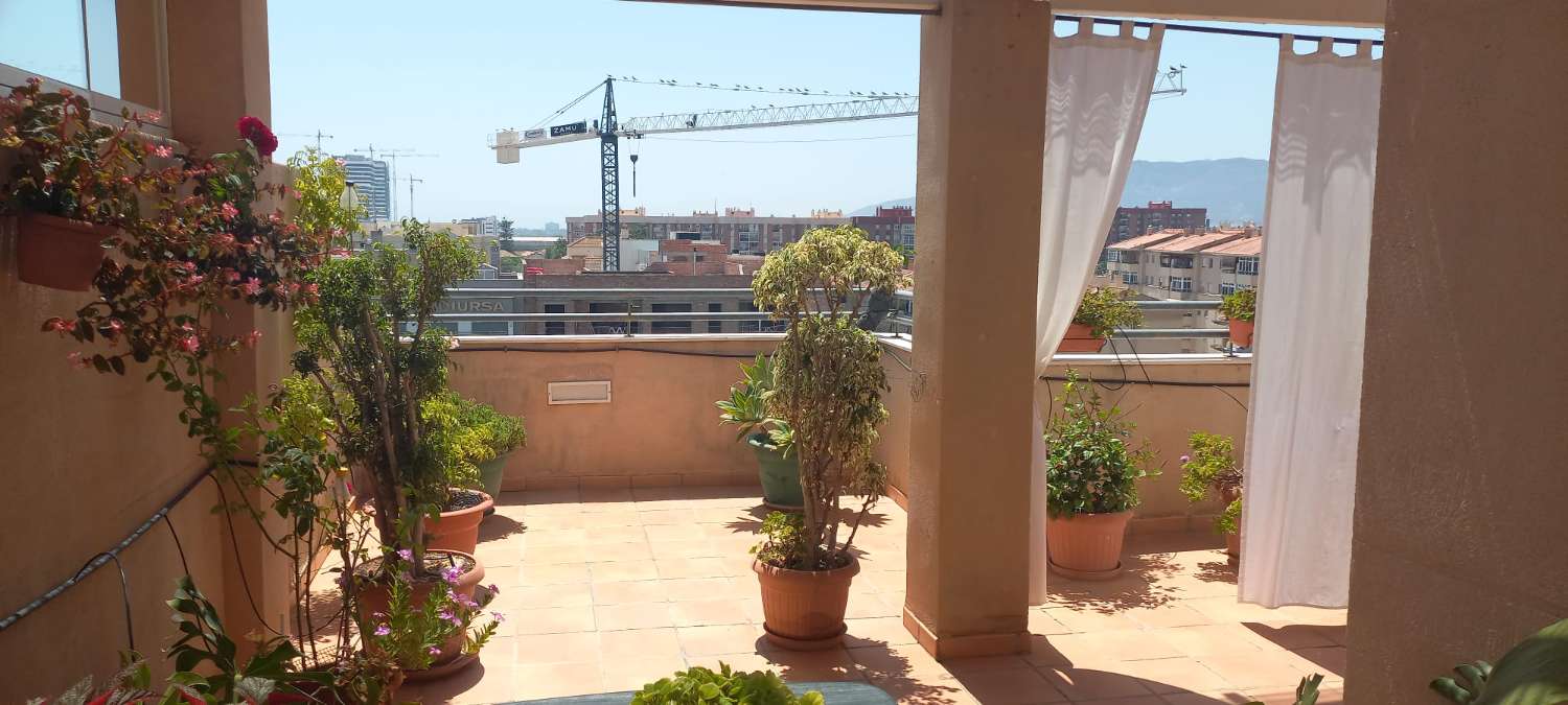Magnificent penthouse 200 m from Poniente beach in Malaga capital
