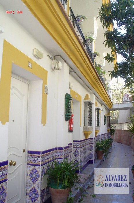Rakennus myynnissä Vélez-Málaga