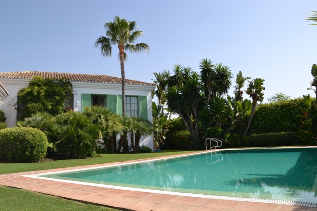 Villa myynnissä Marbella