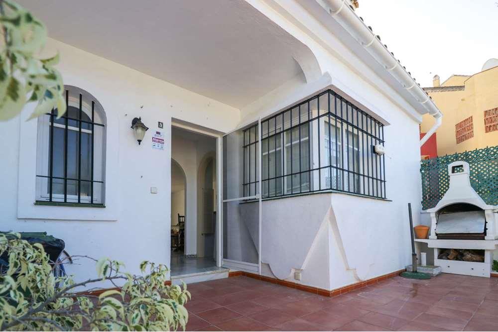 Halfvrijstaand huis te koop in Manilva (Málaga)