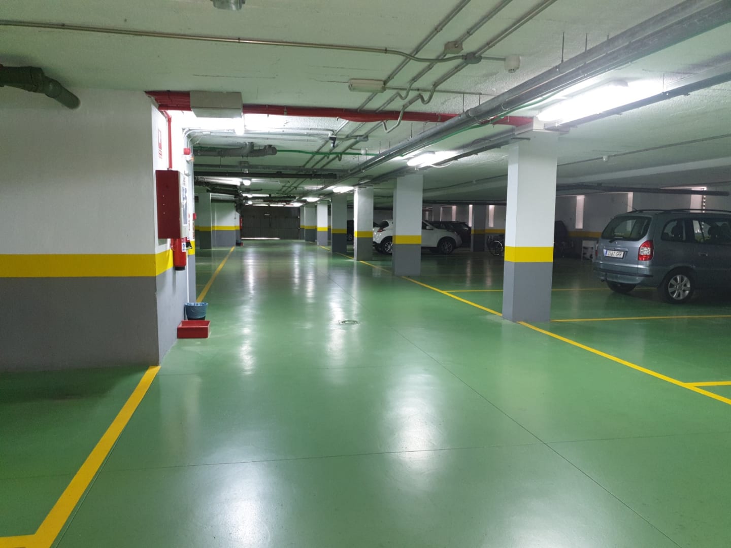 Garagenplatz zum Verkauf in Urbanisation Sitio de Calahonda Mijas