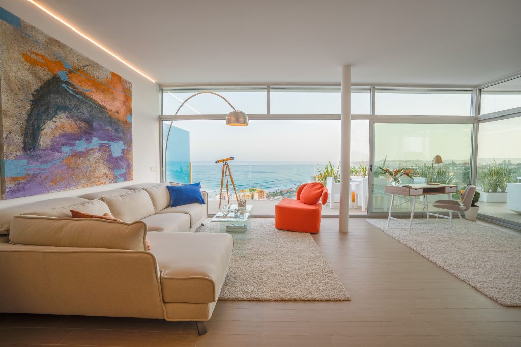 Penthouse te koop met uitzicht op zee en 50 m van het strand Benalmadena Costa Málaga