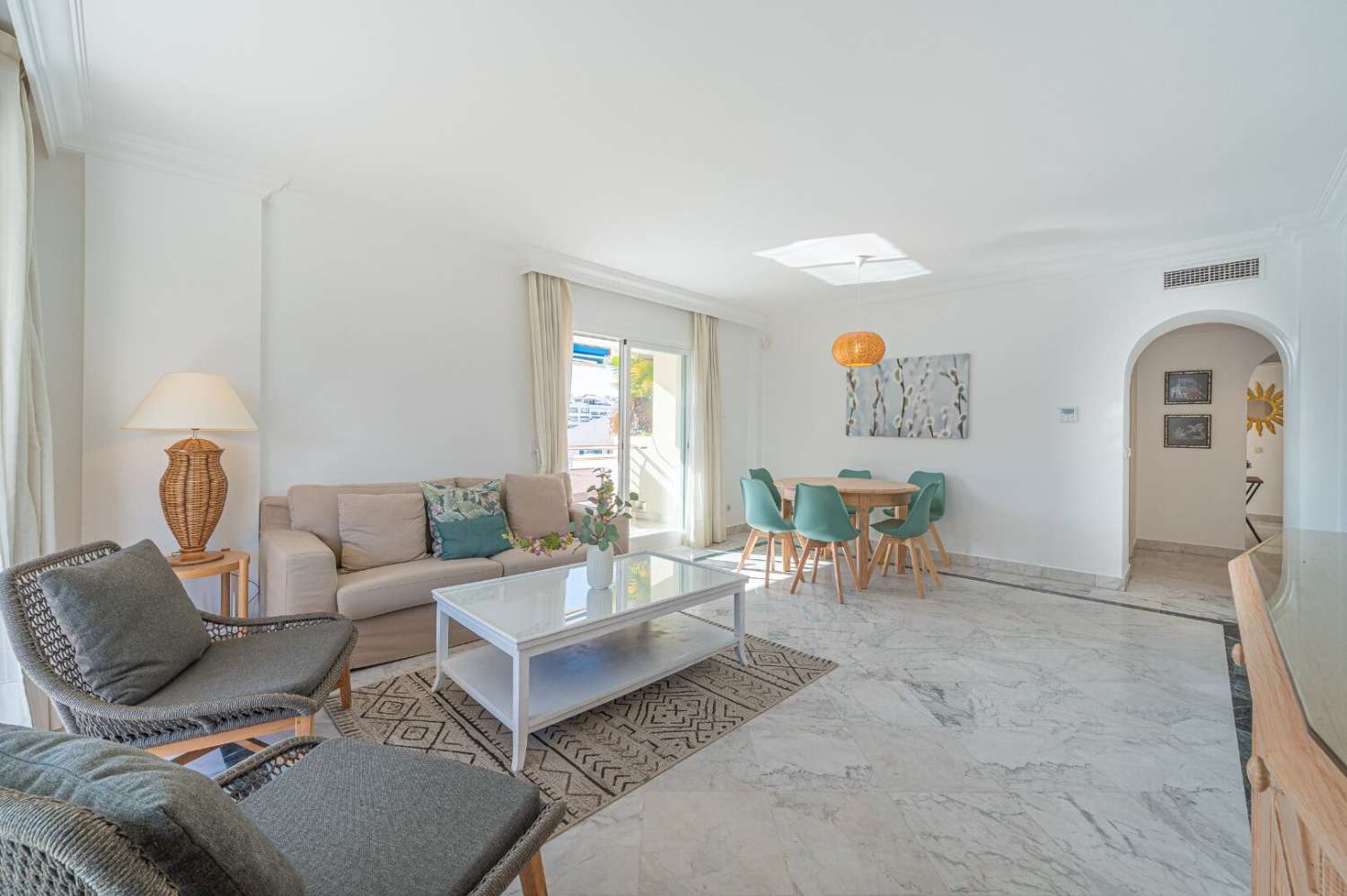 Wohnung zum Verkauf in Puerto Banus Marbella