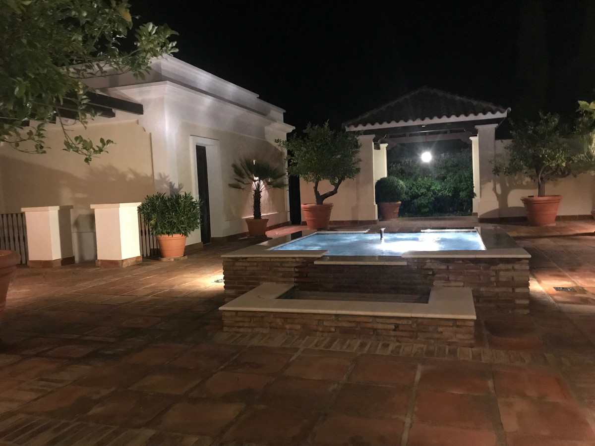 Villa in vendita a Montemayor-Marbella Club (Benahavís)