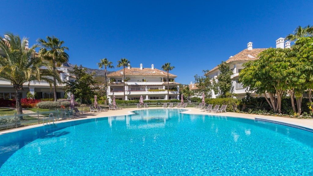 Apartament en venda a Monte Paraiso, Milla d'Or de Marbella