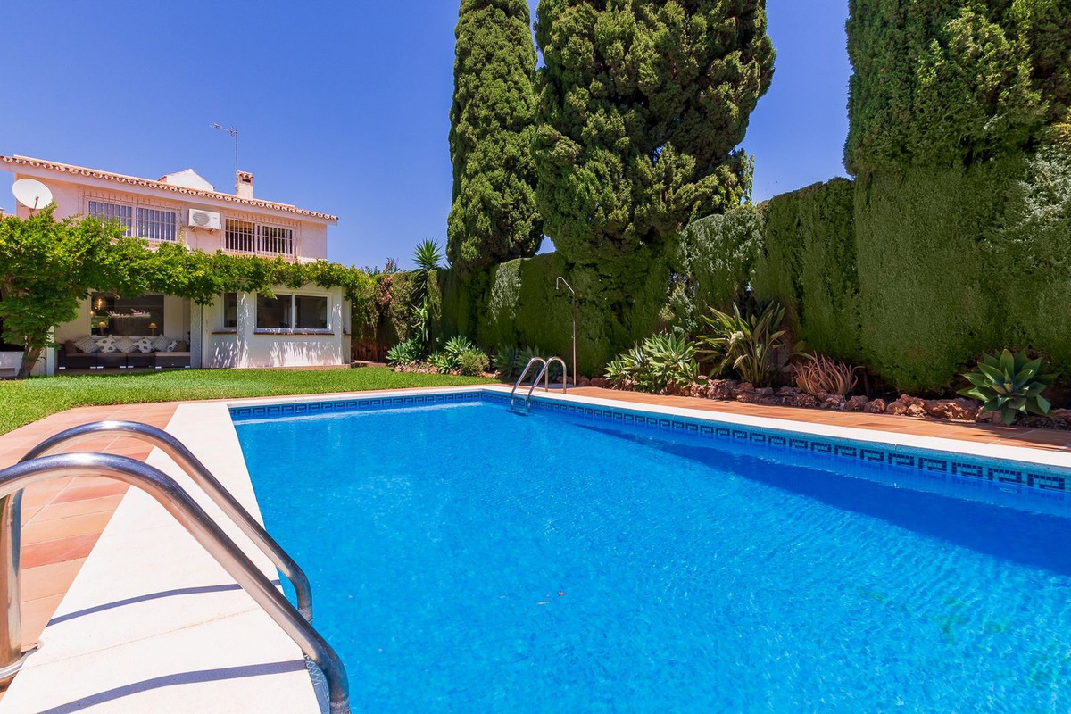 Villa zum Verkauf in Torremolinos
