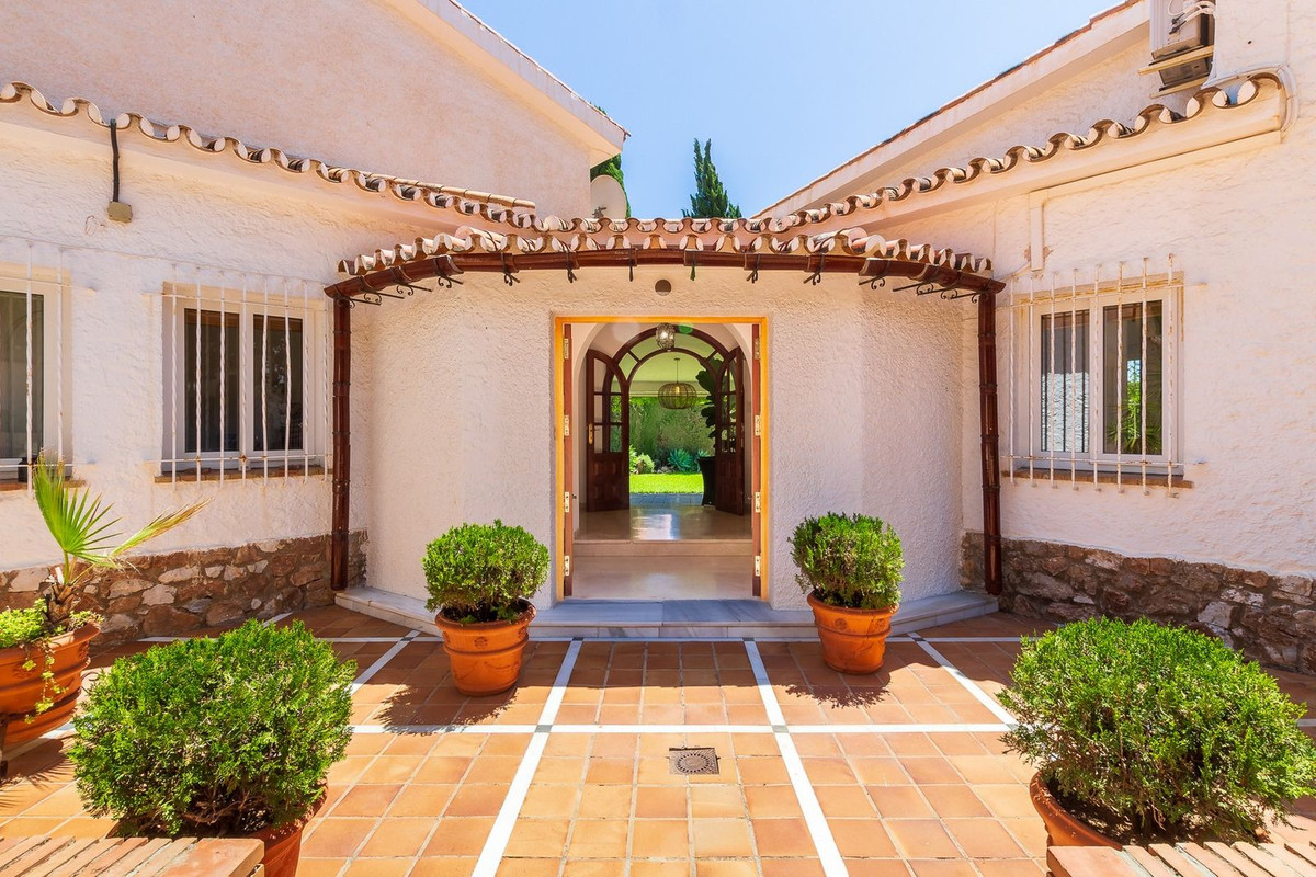 Villa zum Verkauf in Torremolinos