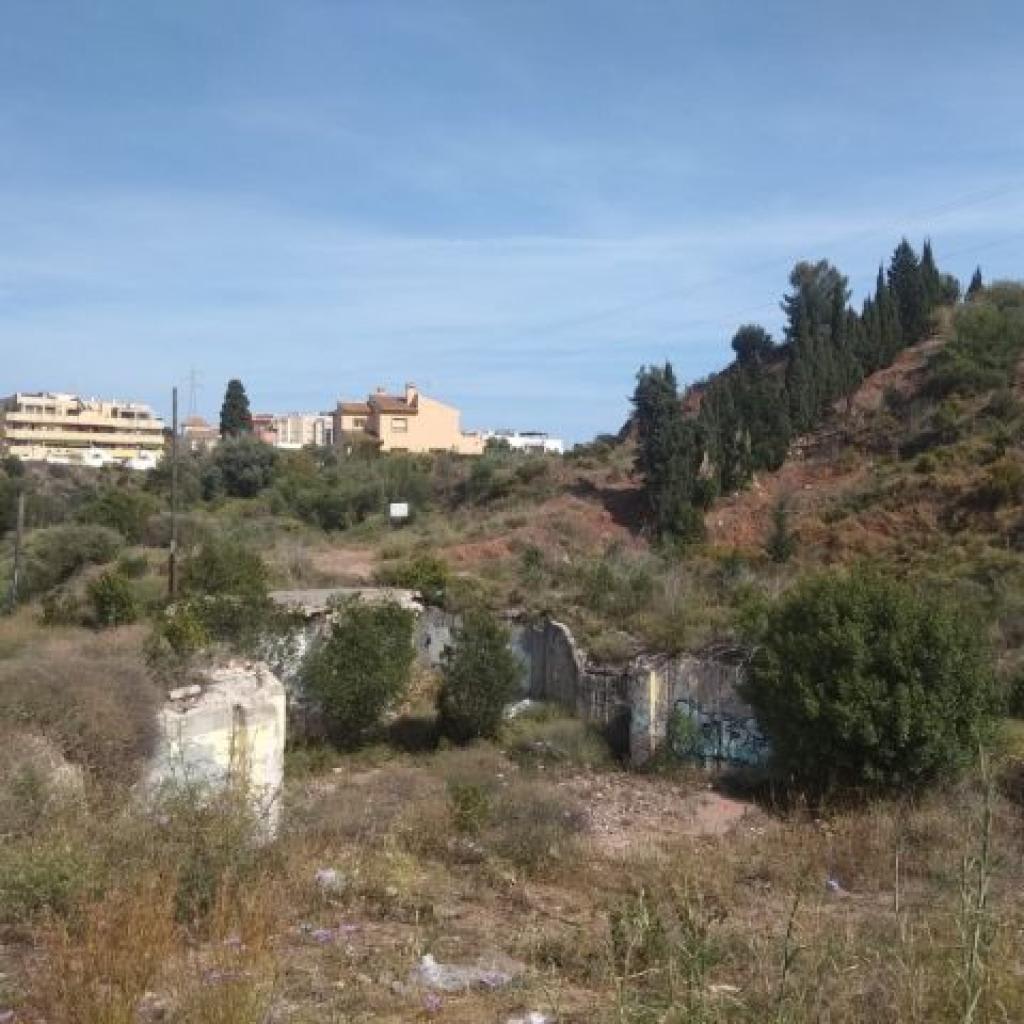 قطعة أرض للبيع في Urbanization، Rincón De La Victoria (Málaga)